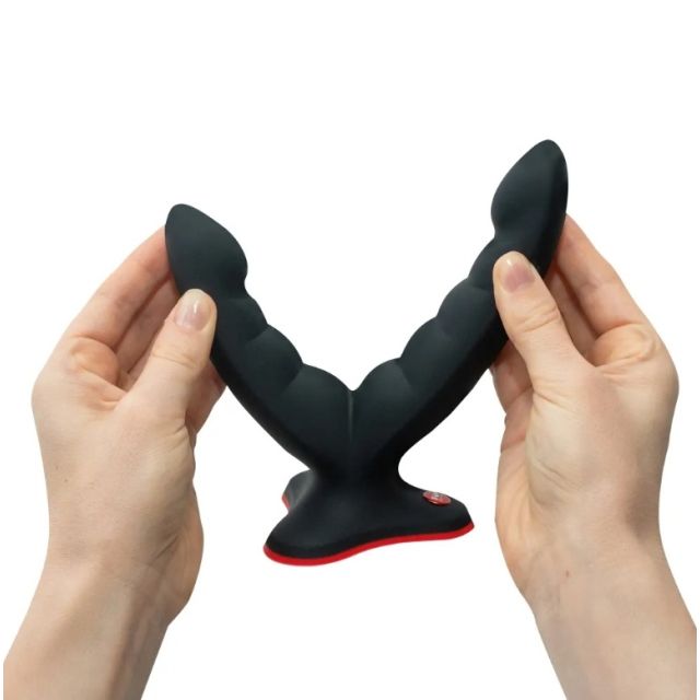 Dildo Ryde de la marque de jouet Fun Factory. Son silicone ultra doux et souple permet de la plier pour l'adapter au mieux à chaque anatomie