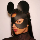 Masque de Mickey en cuir noir et attaches en acier argenté